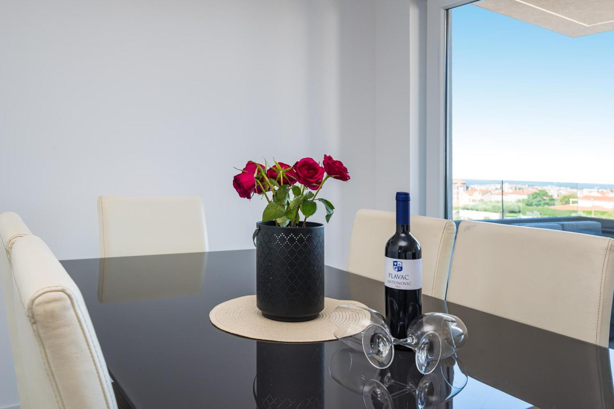 Appartamento Skyline Luxe Zara Esterno foto