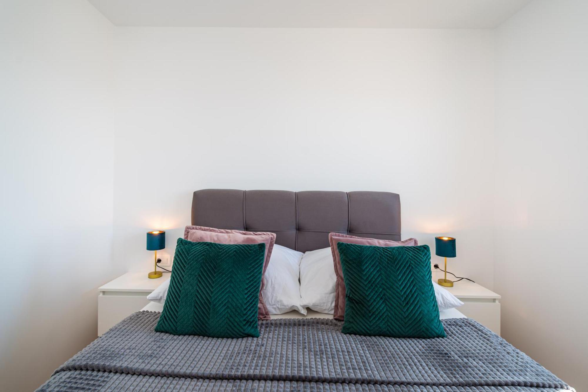 Appartamento Skyline Luxe Zara Esterno foto