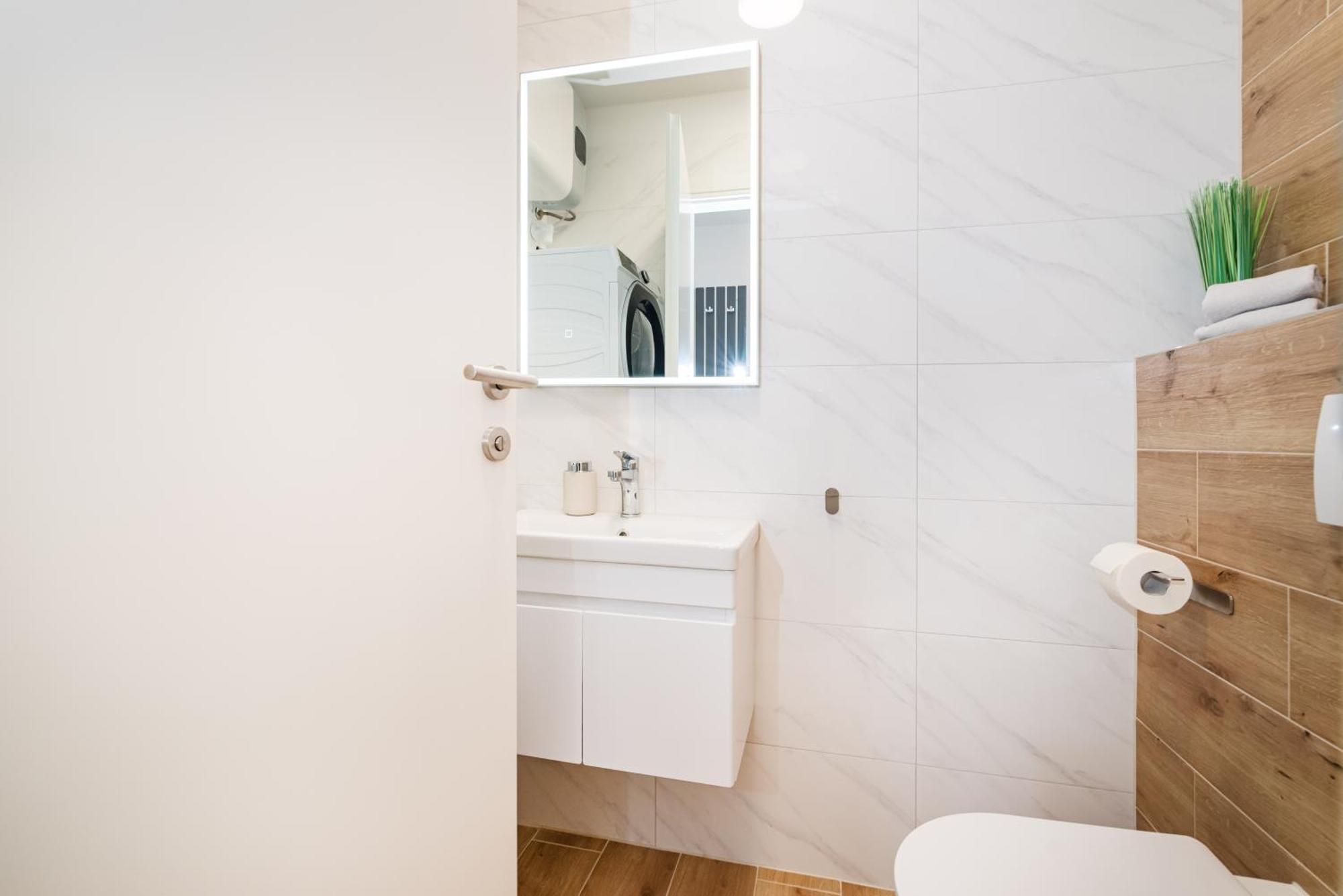 Appartamento Skyline Luxe Zara Esterno foto